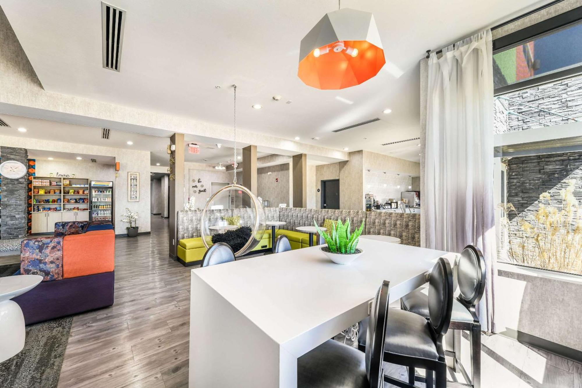 Hy-Lo Hotel, Ascend Hotel Collection Calera エクステリア 写真